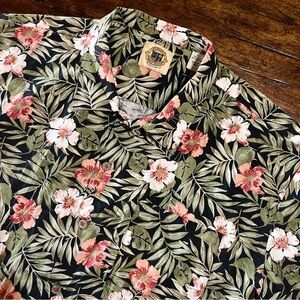 Pusser's West Indies Men's XL Hawaiian Floral Shirt Silk Cotton Tropical Resort